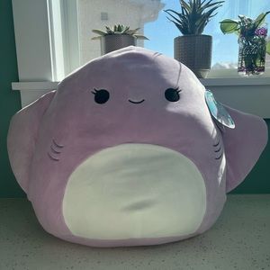 Squishmallows Aziza the Stingray 16” (RARE)